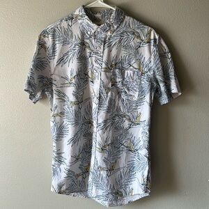 Levi's Men's Leaf Print Shirt - White and Yellow button up/down